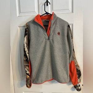 LEGENDARY WHITETAILS QUARTER ZIP!